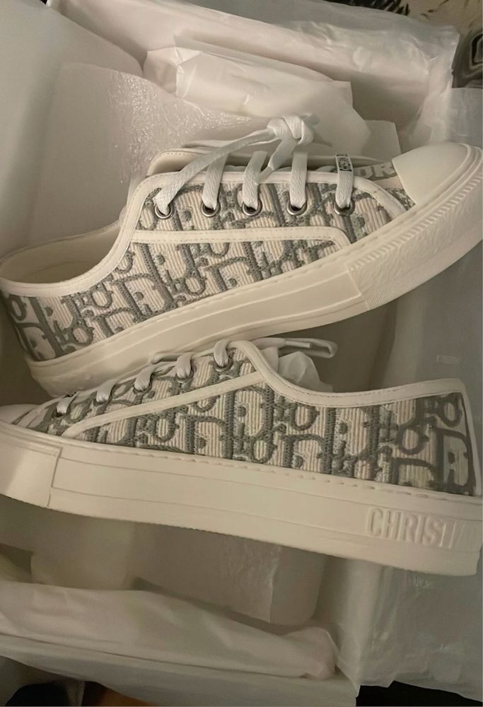 Обувки   D*I*O*R
