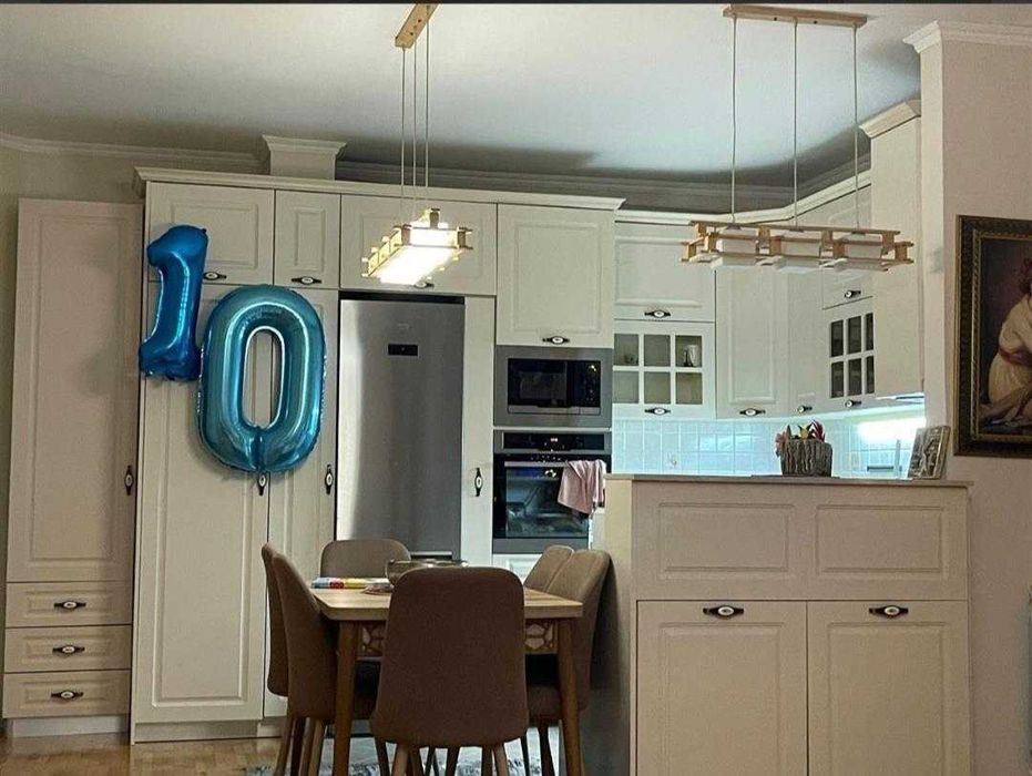 Дава се под наем Тристаен апартамент в Пловдив, Южен - 79 кв.м за 418.2 € - Снимка #1