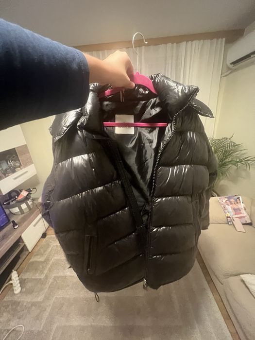 Geaca moncler.