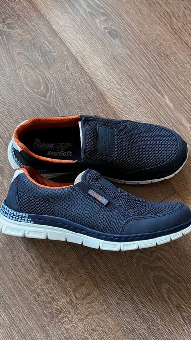 Кроссовки Rieker р 40