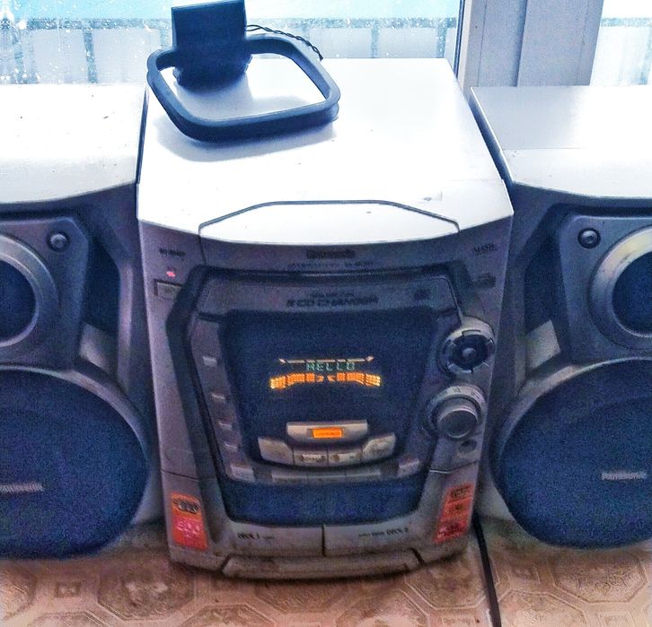 Музыкальный центр Panasonic