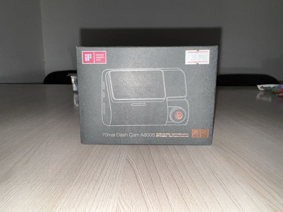 Продам видеорегистратор 70mai 4k