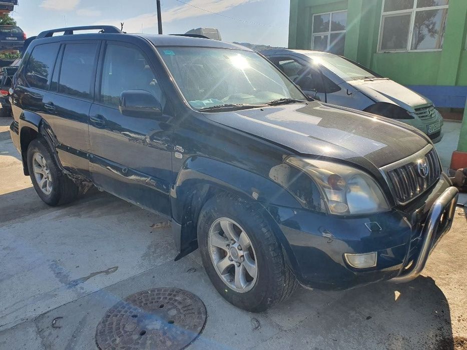 Aripa fata spate carenaj broasca maner portiera stanga dreapta fata spate  geam Toyota Land Cruiser motor 3.0 d-4d 127kw 173cp 1KD-FTV,  dezmembrez