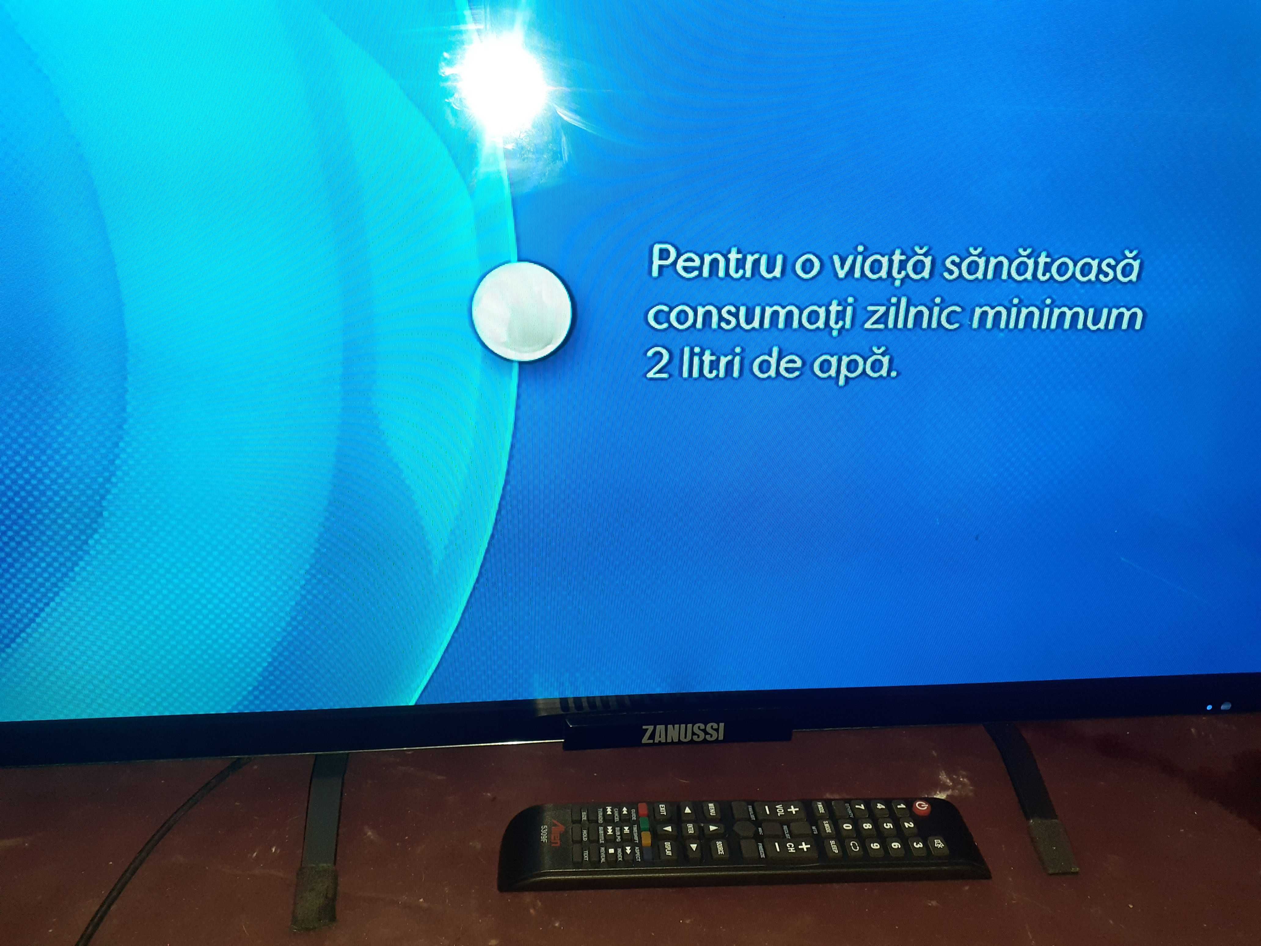 TV ZANUSSI SMART  LED 81 CM cu geam de protectie pentru copii