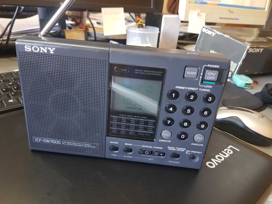 Sony ICF SW 7600 in cutie cu toate accesoriile  Nu trimit in tara