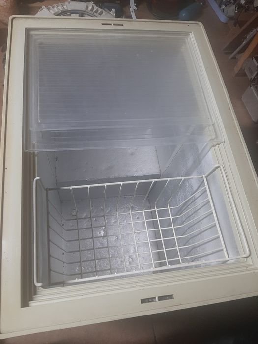 Продам морозильную камеру в рабочем состоянии