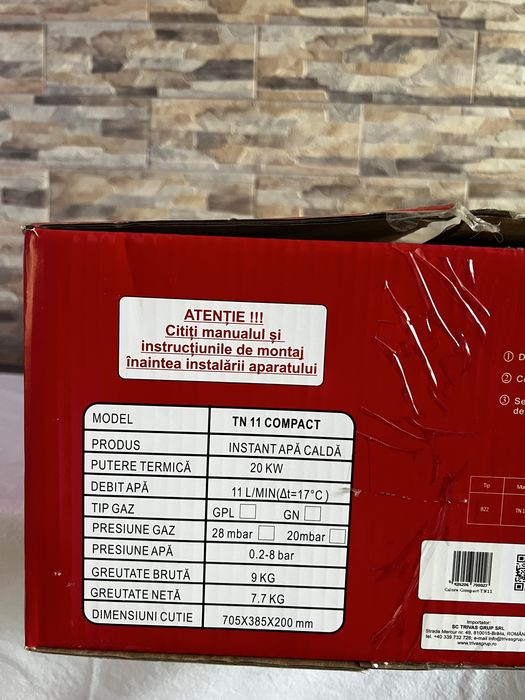 Vând boiler instant apă caldă + tubulatură evacuare inox