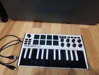 Akai MPK Mini -pian