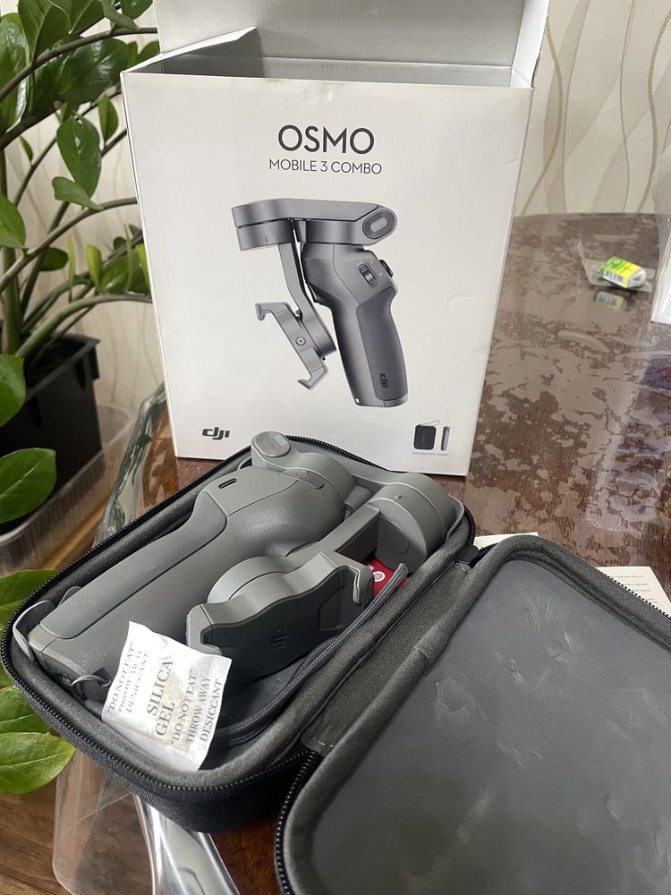 DJI Osmo Mobile 3 COMBO , оригинал