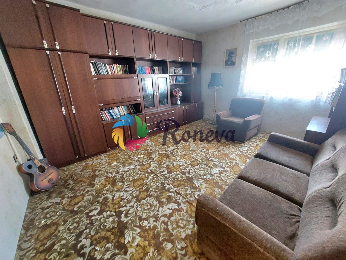 Къща в гр.Девня, кв. Повеляново