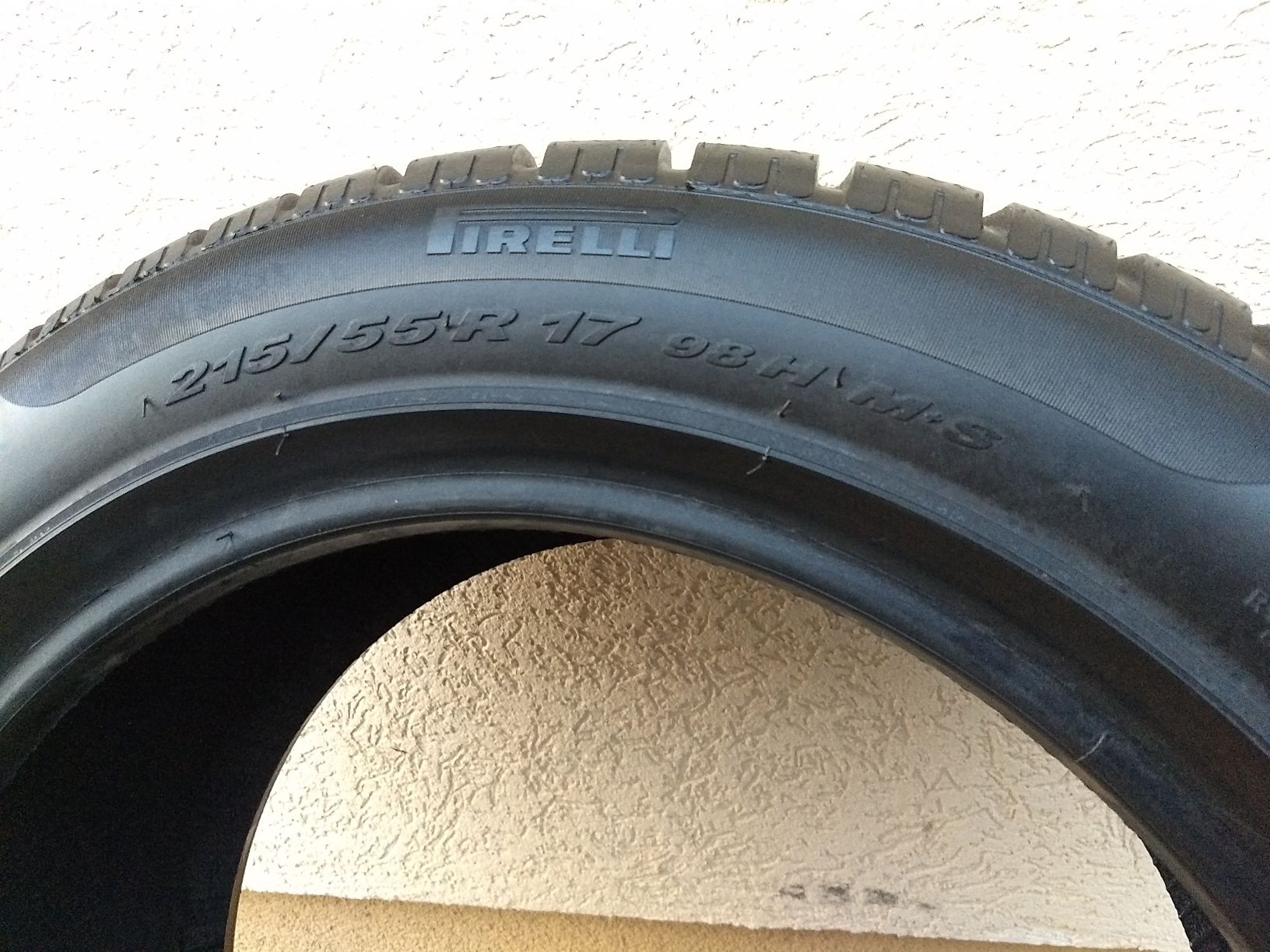 Cauciuc de iarna Pirelli 215 55 R17