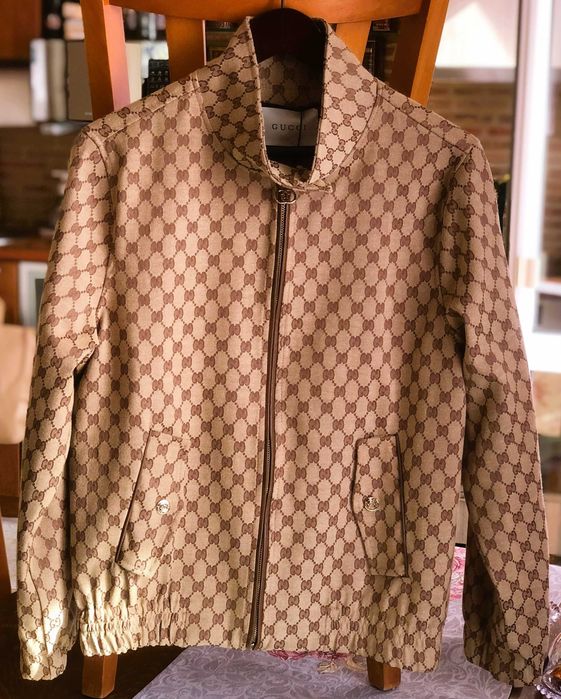 Преходно дамско сако