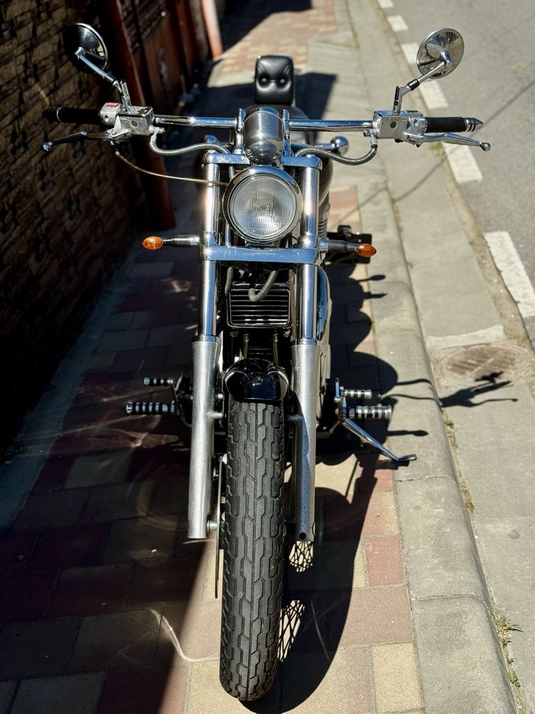 Suzuki Intruder VS 1400