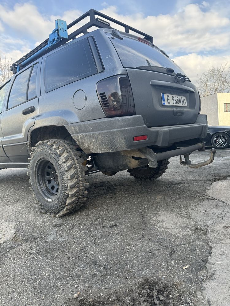 Jeep Grand Cherokee 2.7 боя раптор.