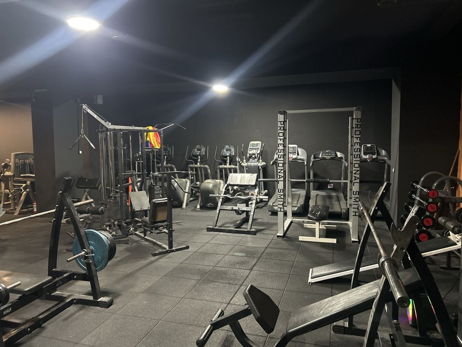 Sala fitness de vanzare ori la schimb cu auto