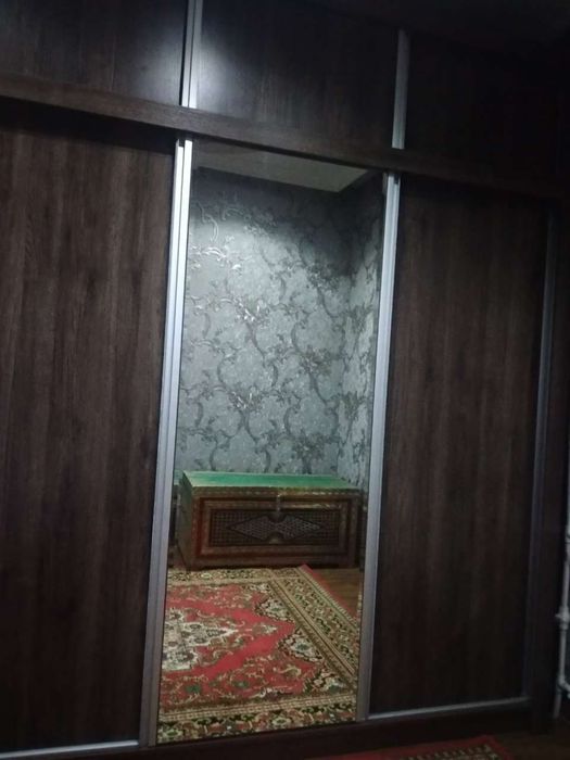 Srochno shkaf kupe sotiladi