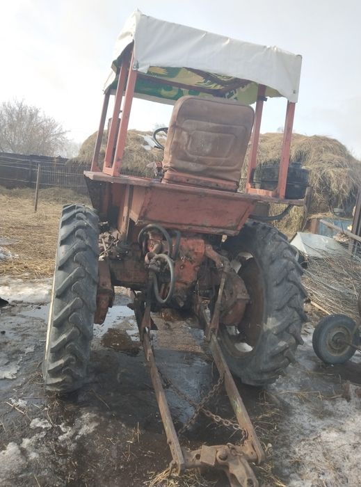 Продам трактор т 25