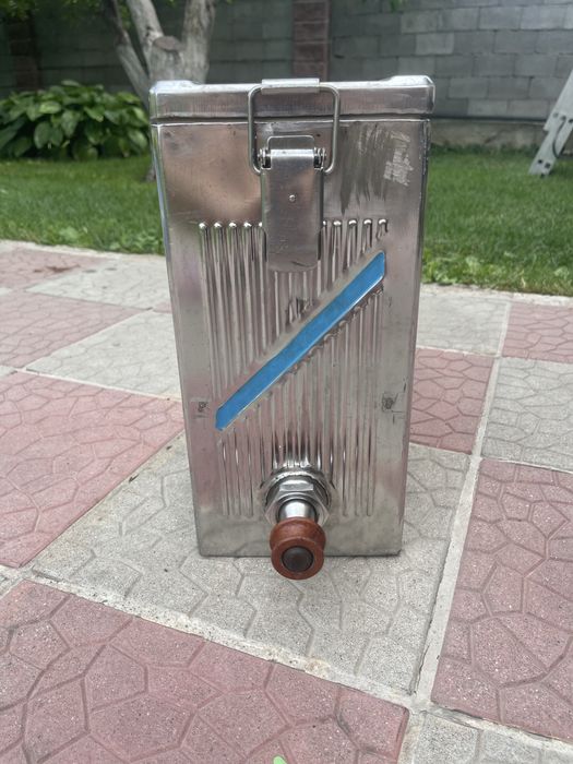 Продам авиационный термос