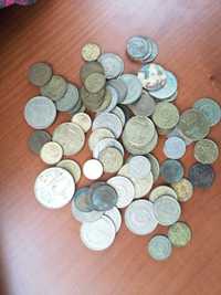 Монети от различни години