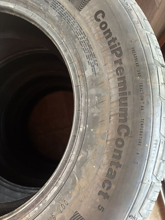 Летни гуми 215/70/16 Continental