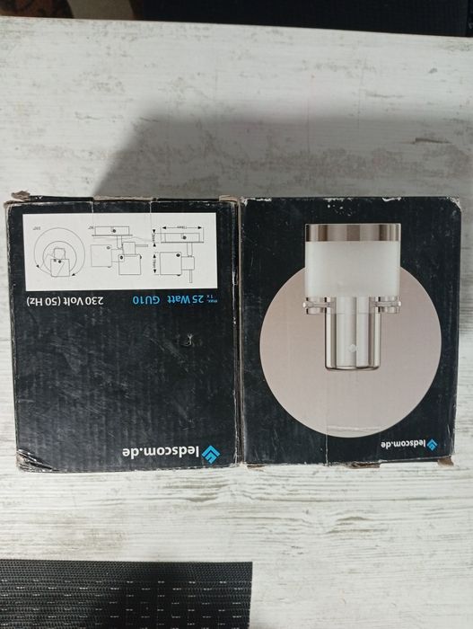 Lampa,bec pentru baie,dormitoare, oriunde doriți.2 bucăți,