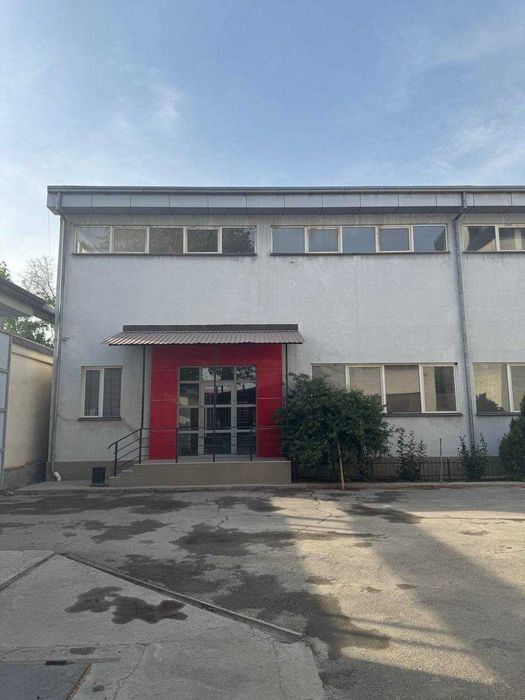 Продаётся производственное здание, Бектемир, ул. Биллур, ор-р Хокимият