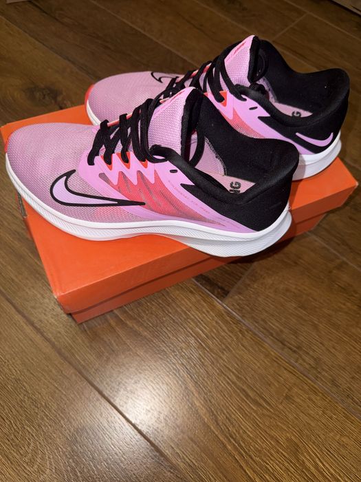 Женски маратонки Nike