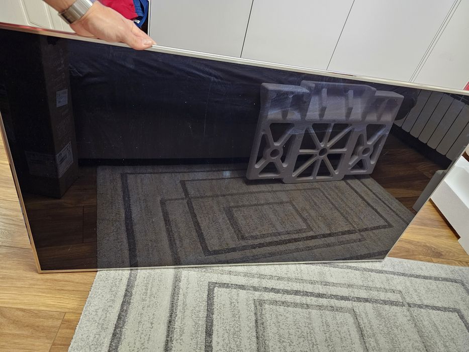 Прэдавам телевизор Samsung