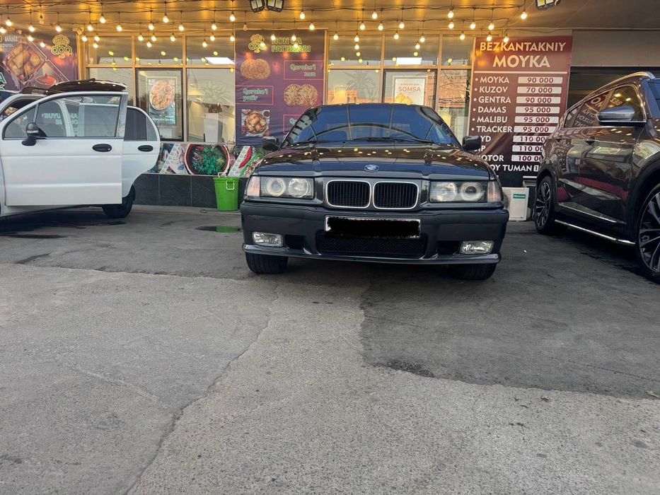 BMW sedan e36 m40 318