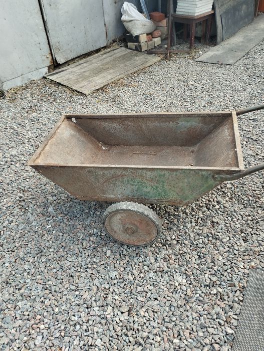 Продам садовую такчку