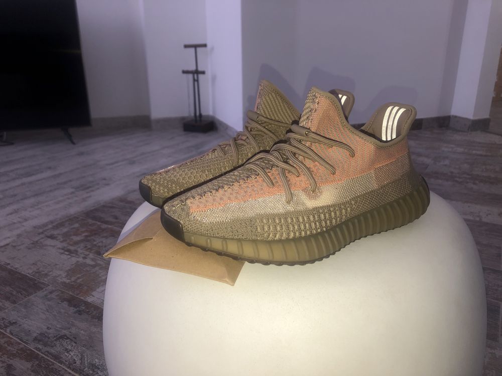 Adidas Yeezy Boost 350 V2 Sand Taupe