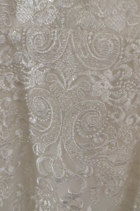 сватбена рокля Chi Chi London