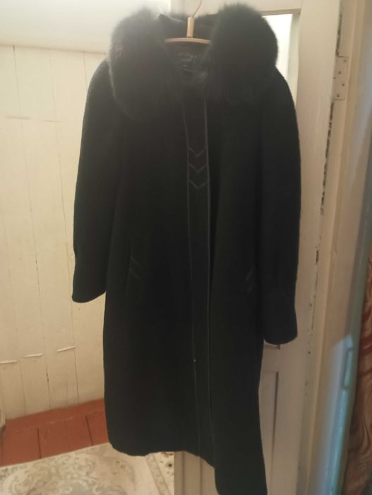 Тёплое пальто зимнее