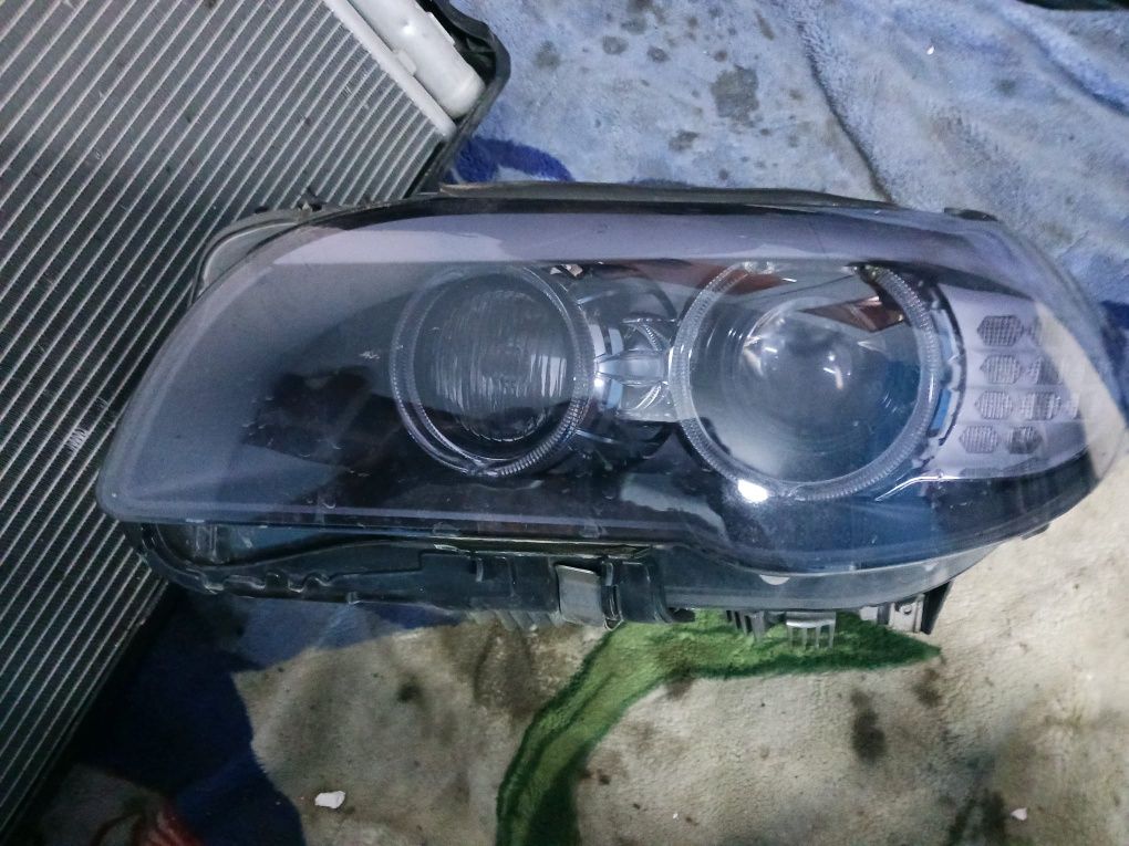 Far Bixenon Adaptiv UE