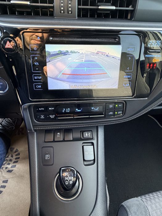 Toyota Auris 1.8 Hybrid