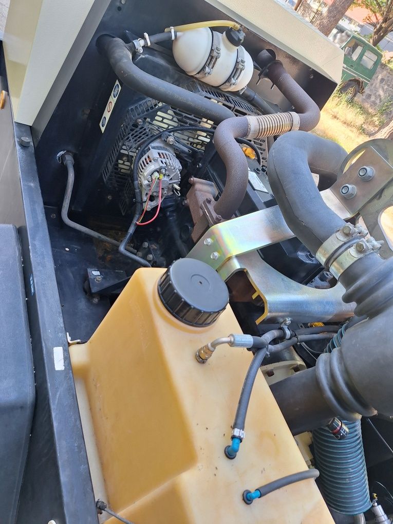 Motocompresor, compresor