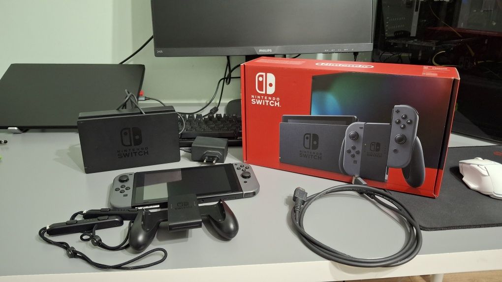 Nintendo Switch с играми на аккаунте