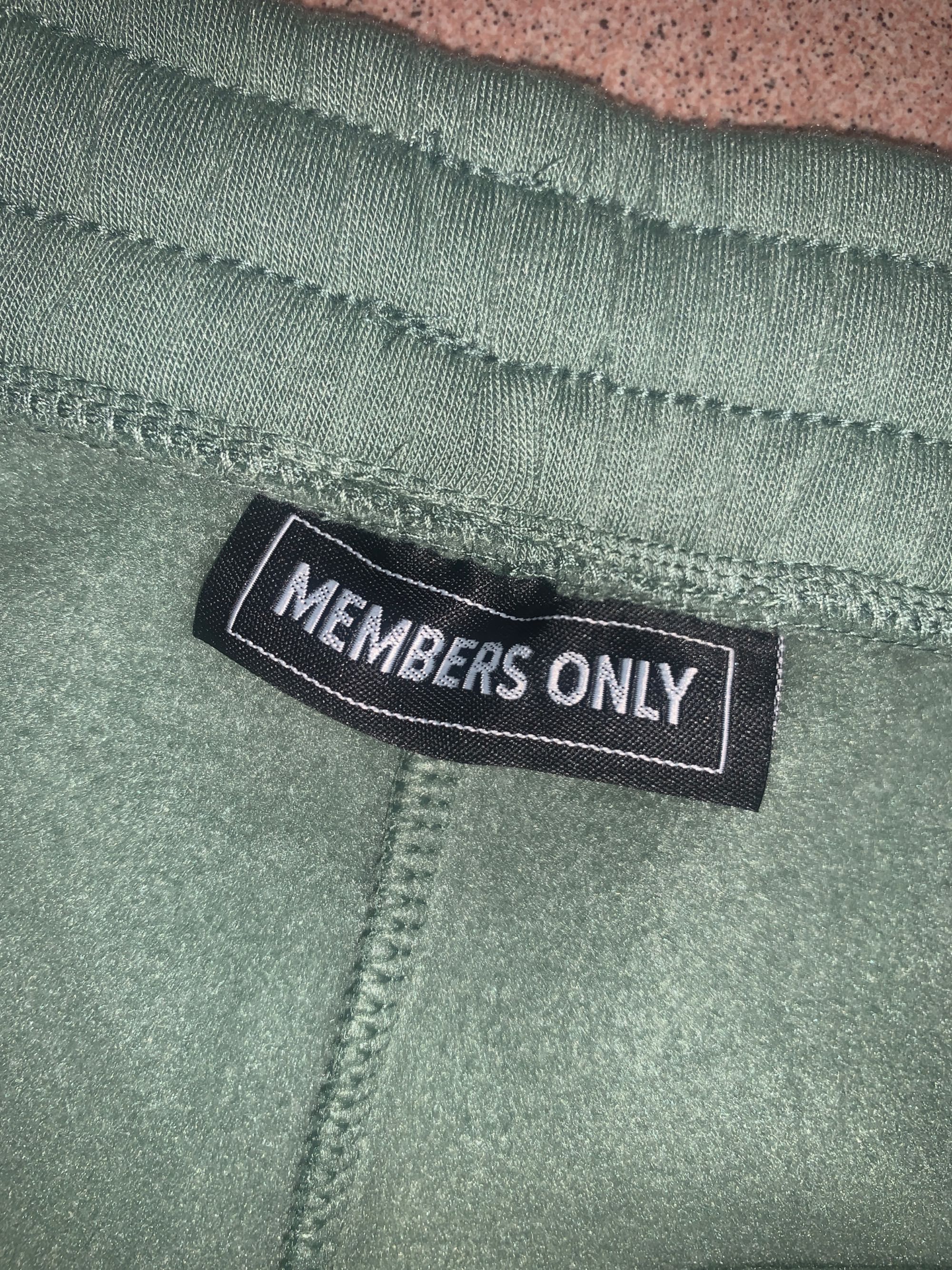 Members Only • Само за Членове