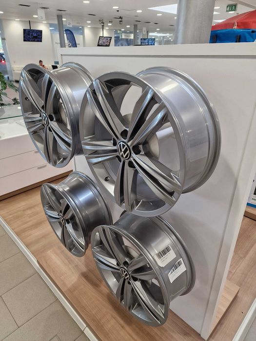 Janta Aliaj Sebring VOLKSWAGEN R18 7J ET43 5x112 5NA071498Z49
