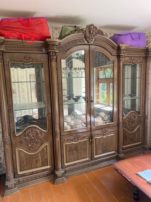 Стенка  Сотилади холати янги