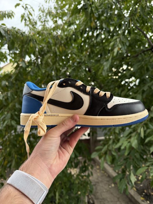 Jordan 1 Travis Scott Fragment, marimea 41, 42, 43, citeste descrierea