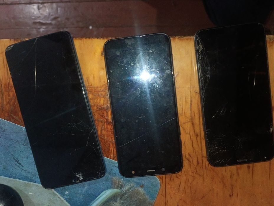 Телефоны подлежащие ремонту