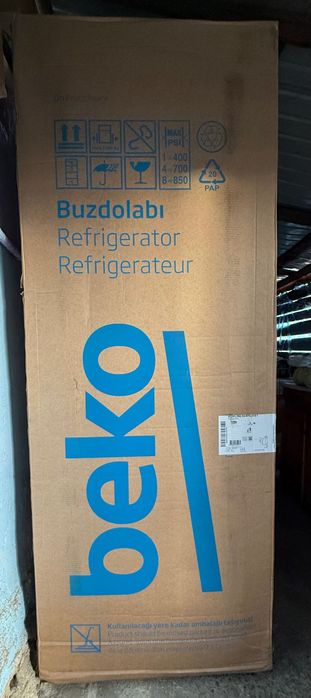 Vând frigider beko nou sigilat
