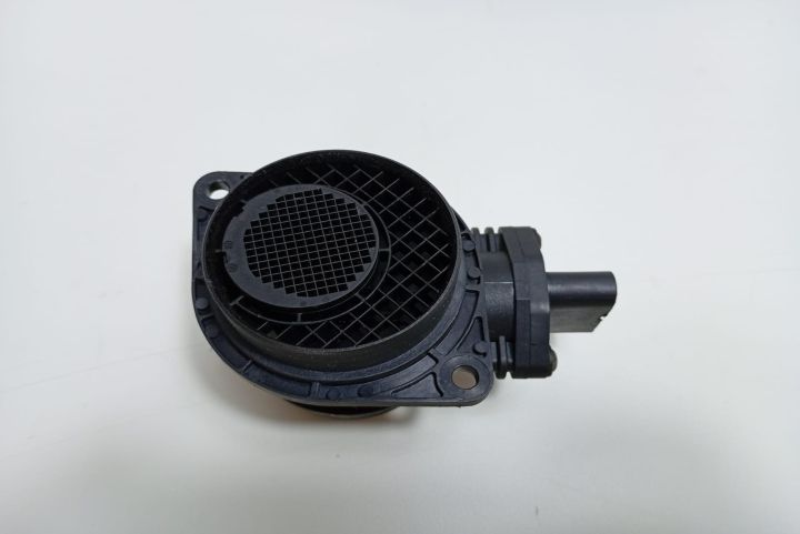 Debitmetru aer 038906461B Volkswagen VW Jetta a 5-a generatie seria