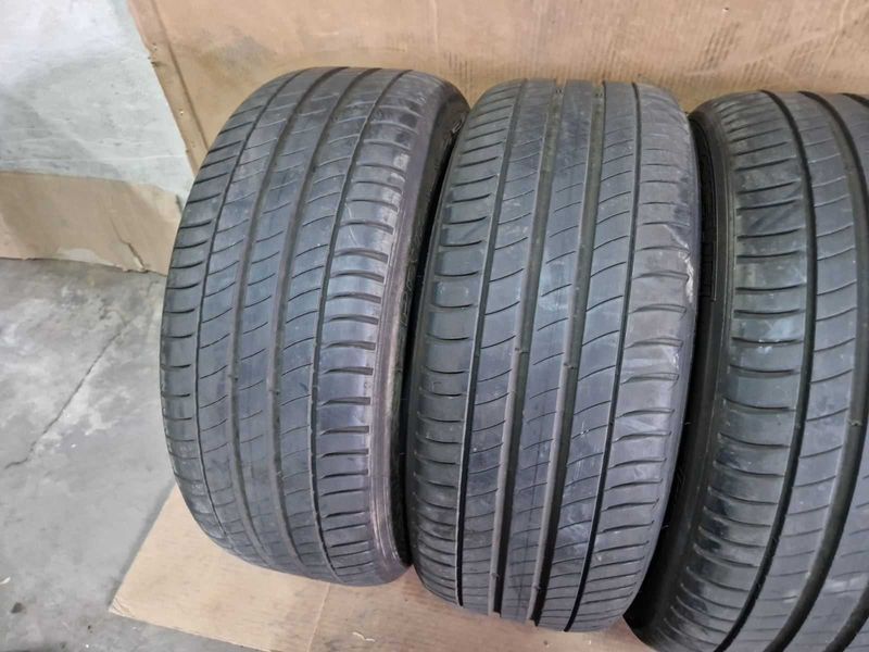 4 Michelin R17 225/55/ 
летни гуми  DOT4518