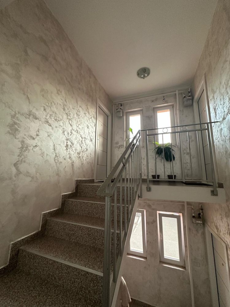 Vand apartament 4 dormitoare!