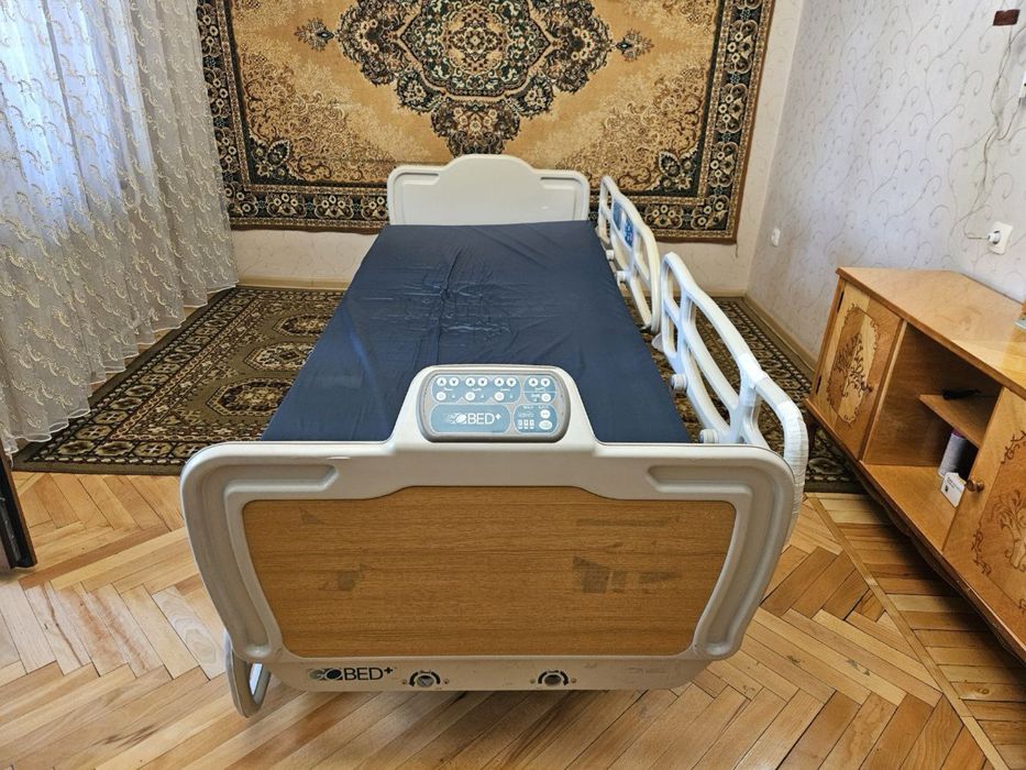 Функциональная медецинска кровать