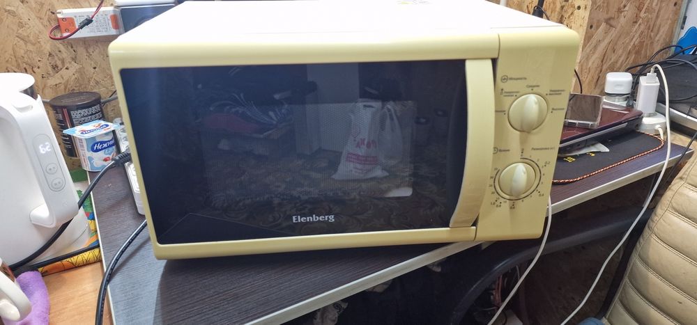 Продам микровалновку отличная