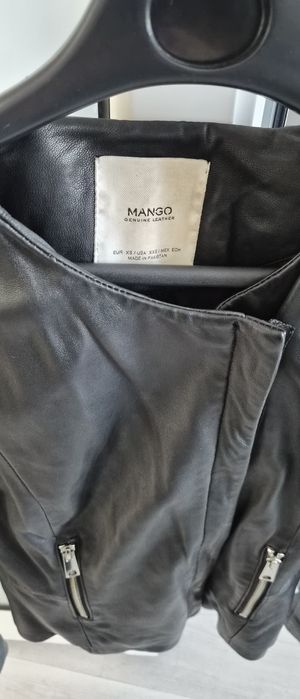 Кожено яке Mango