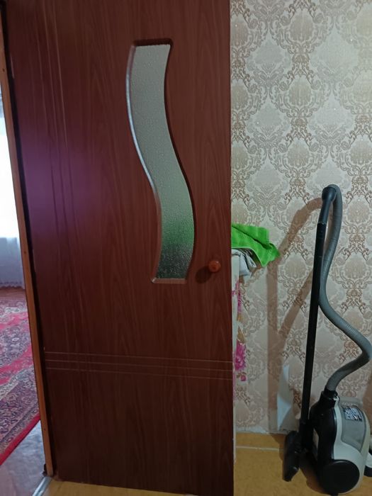 Продам двери межкомнатные